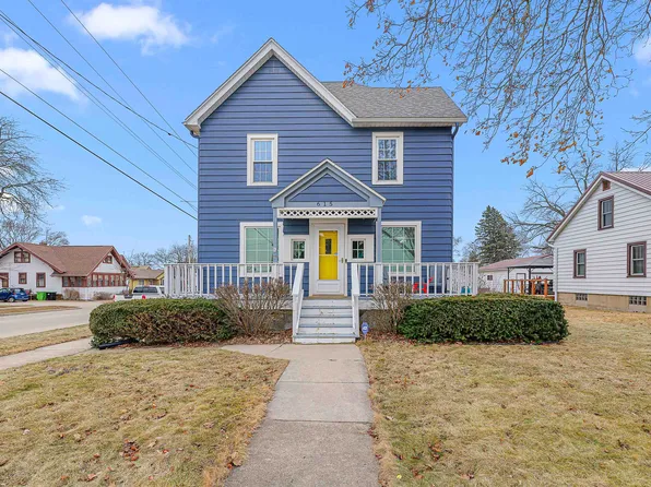 615 De Clark St, Beaver Dam, WI 53916