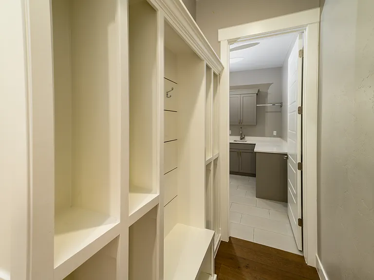 3454 S 2240 E — Photo 30