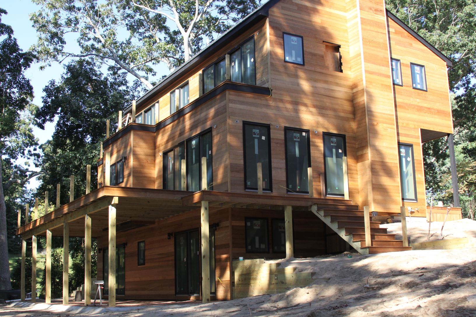 Contemporary With Serenely Lovely Views