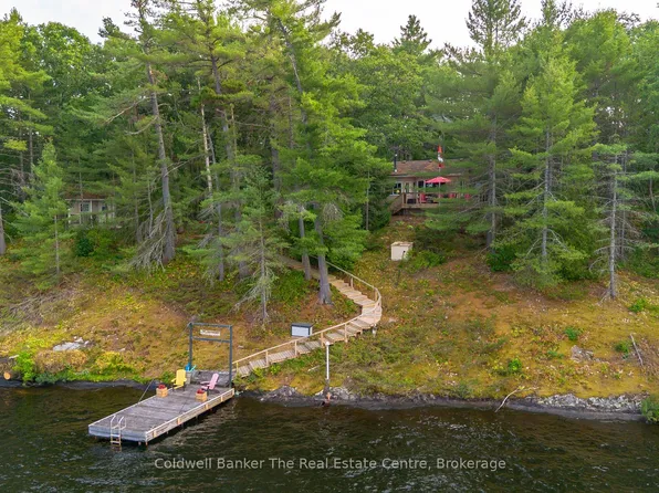 11 Drury Ln, Gravenhurst, ON P1P 0E1