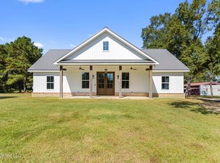 19696 W Wortham Rd, Saucier, MS 39574
