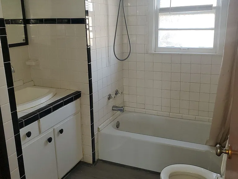 4607 Waterloo Dr — Photo 13