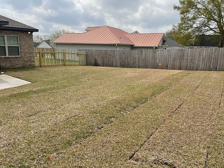 102 Rachel Dr #1 — Photo 14