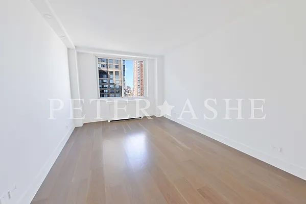 Rented by Peter Ashe | media 20