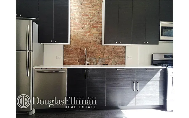 Rented by Douglas Elliman | media 20