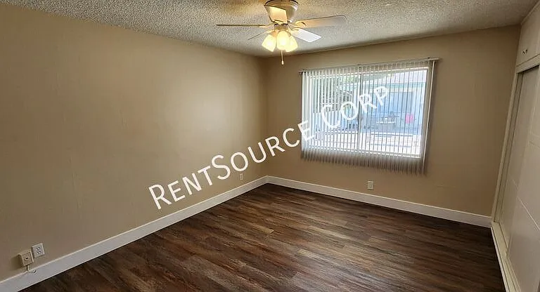 708 Santa Barbara Dr #F — Photo 20
