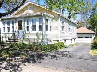 40 Ardell St, Quincy, MA 02171