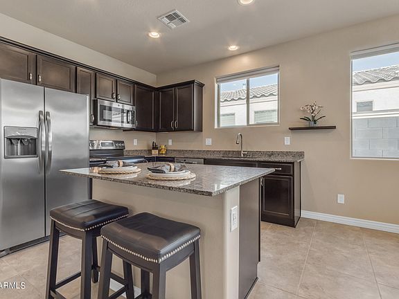 3rd image of 4371 W HORSENETTLE Drive