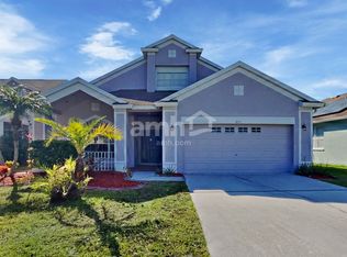 3213 Prairie Iris Dr, Land O Lakes, FL 34638