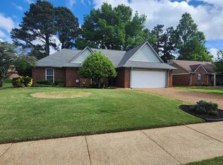 6708 Dawnhill Rd, Bartlett, TN 38135