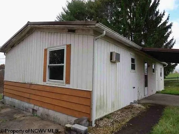 1585 Tallmansville Rd, Buckhannon, WV 26201