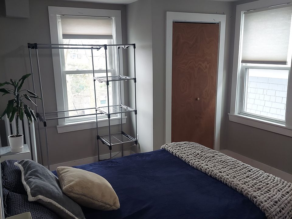 2nd image of 10 Kilburn Ct APT 4