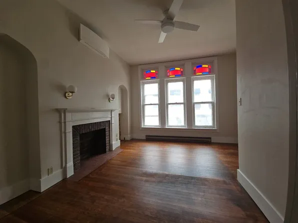 28 Carlisle St #2, Gettysburg, PA 17325