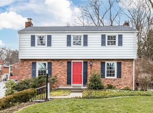 338 Pinehaven Dr, Pittsburgh, PA