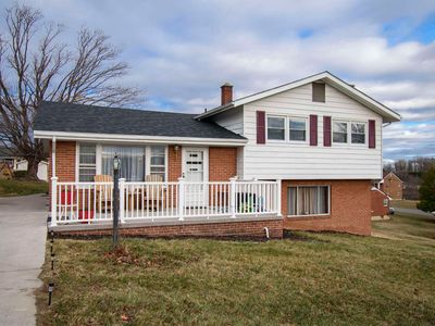 1713 Monte Vista Dr, Pulaski, VA, 24301