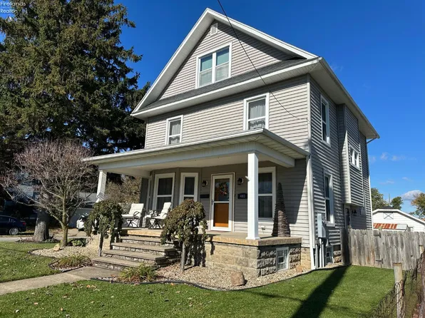 403 Moore Ave, Bellevue, OH 44811