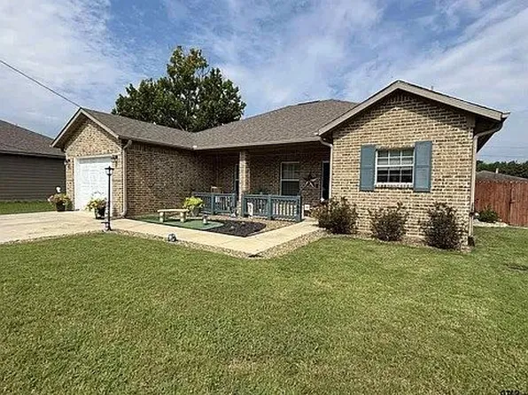 168 Tupelo St, Pittsburg, TX 75686