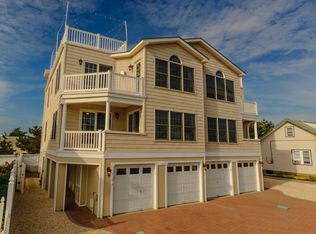 118 E 27th St #U-A, Long Beach, NJ