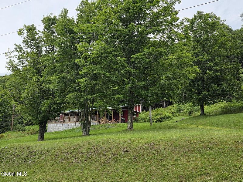 2nd image of 762 County Highway 16