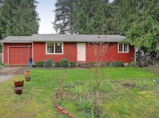 1484 Shuksan Dr, Camano Island, WA 98282