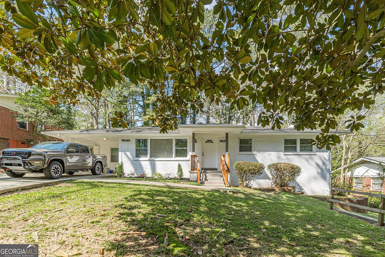 2287 Mulberry St photo 1