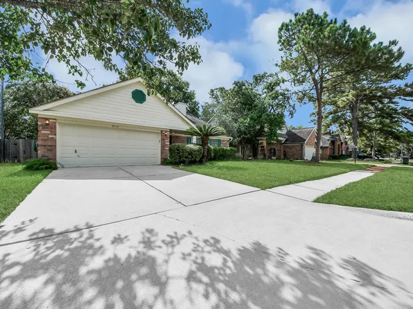 3310 Autumn Bridge Ln, Houston, TX 77084
