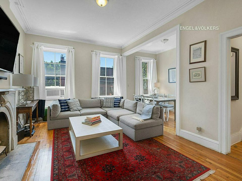 1st image of 255 W 4th St #3/4