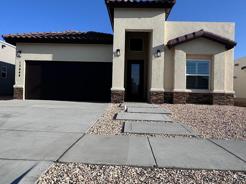 1st image of 13844 Paseo Perlas Dr