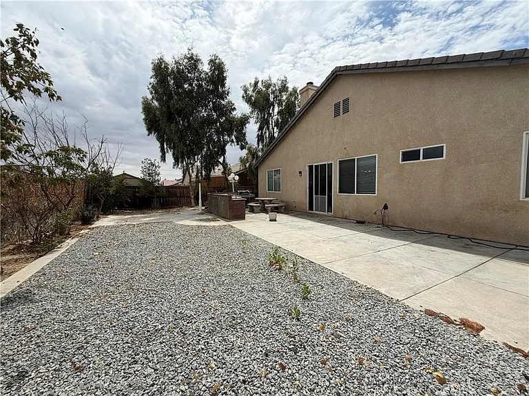 10416 Maricopa Rd — Photo 30