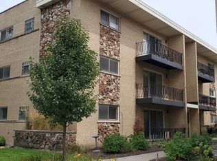 6869 N Overhill Ave APT 2-A, Chicago, IL