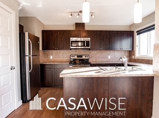 1403 Cunningham Dr SW, Edmonton, AB T6W2J5
