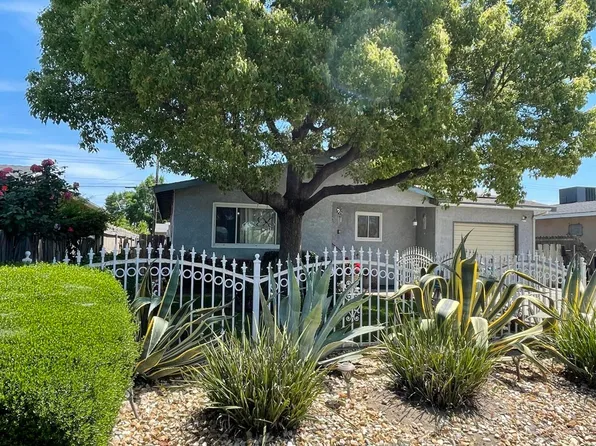 538 S Santa Clara Street, Tulare, CA 93274