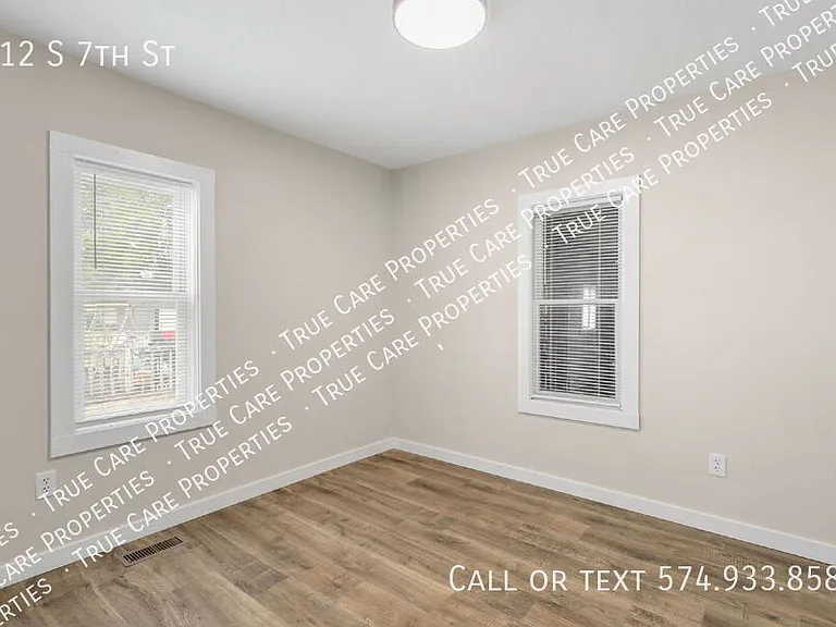 212 S 7th St — Photo 6