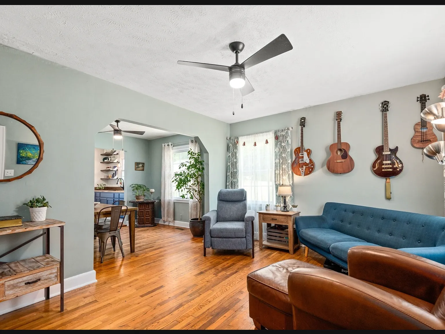 3 bed, 1437 sqft, $1,400 — Photo 3