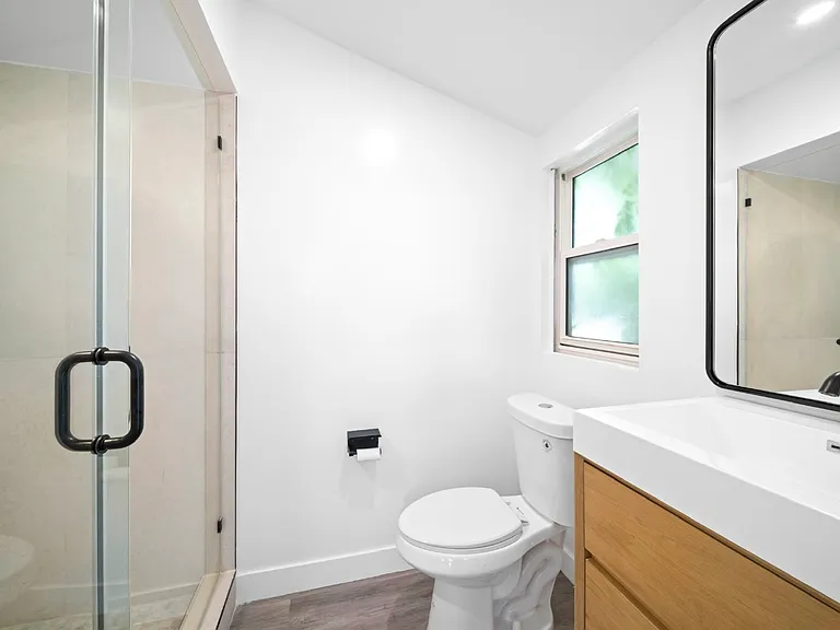 6445 Oakdale Ave — Photo 17