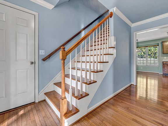 5th image of 6548 Monet Dr
