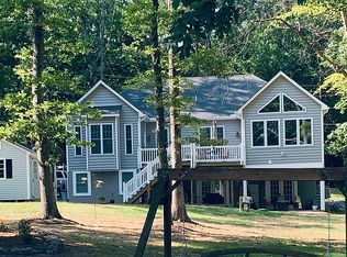 366 Lake Caroline Dr, Ruther Glen, VA 22546