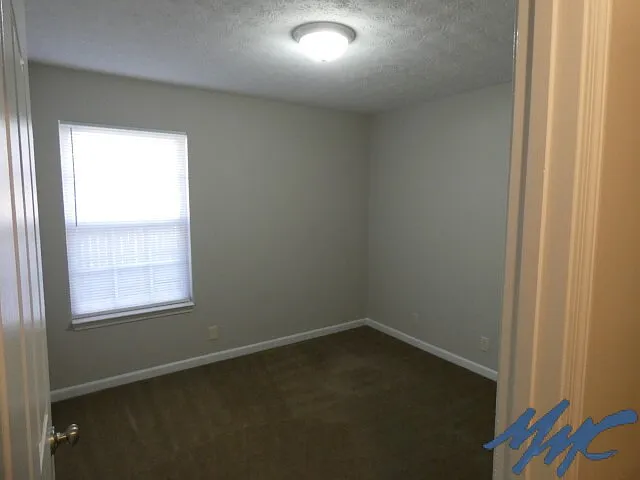 1114 Melvin Dr — Photo 12