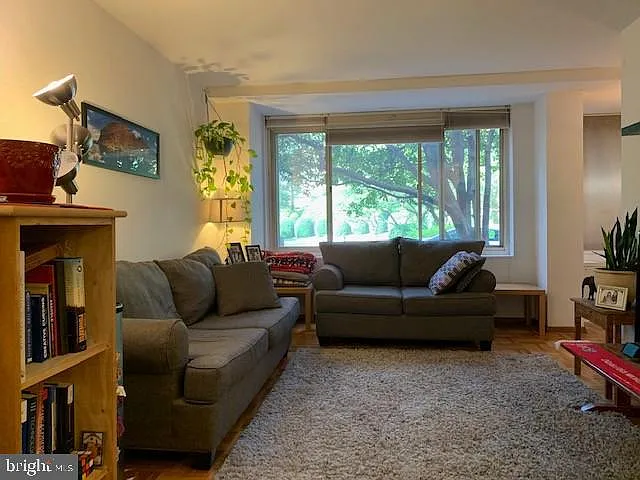 4000 Tunlaw Rd NW #430 — Photo 5