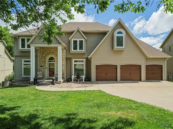 3700 NW 75th Ct, Kansas City, MO 64151