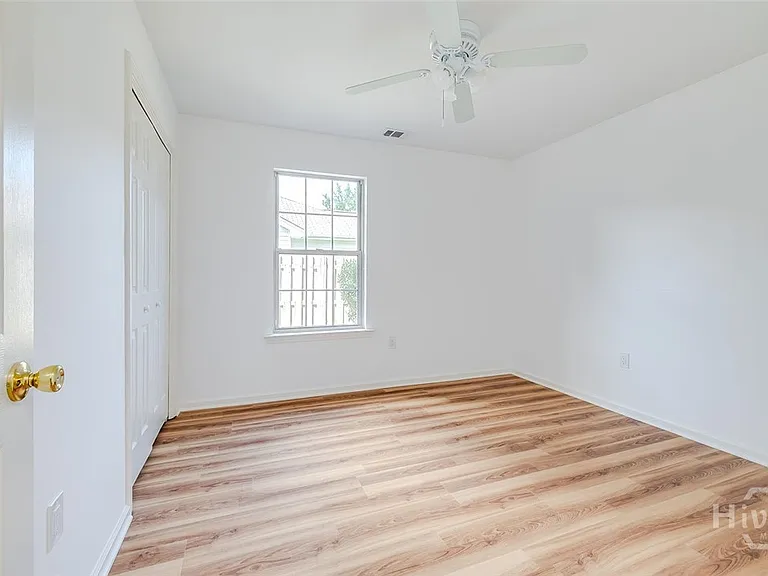 108 Village Lake Dr — Photo 27