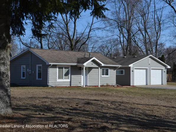 3909 Burchfield Dr, Lansing, MI 48910