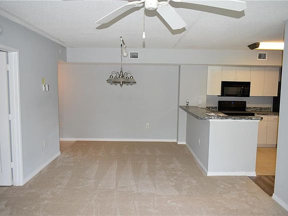 4th image of 1650 N 42nd Cir APT 101