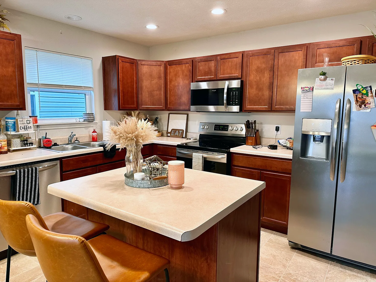 3 bed, 1532 sqft, $1,850 — Photo 4