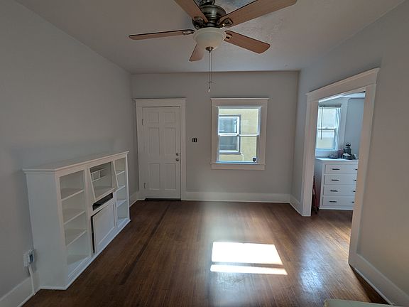 4th image of 3509 E Broadway APT 6