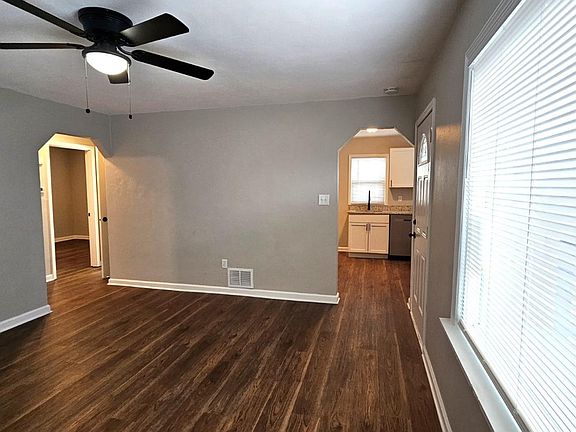 2nd image of 4528 Park Ave