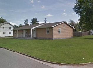 1702-1704 E 5th St, Joplin, MO 64801