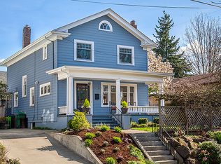 4514 Latona Ave NE, Seattle, WA 98105
