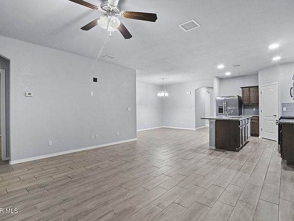 5th image of 12257 Desert Vista Ave
