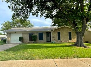 1633 Running River Rd, Garland, TX 75044